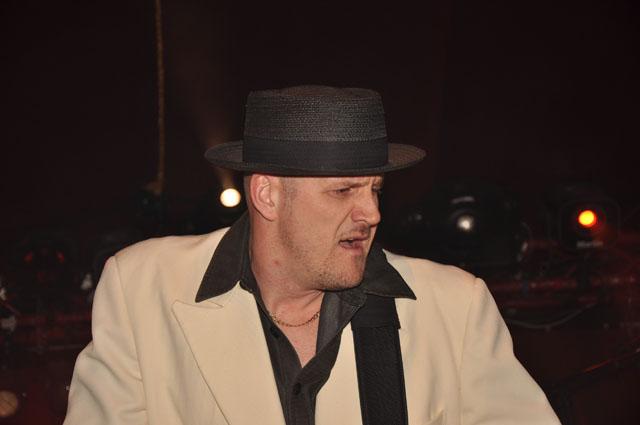 min 2012 03 16 cabaret sauvage 262